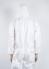 白く使い捨て可能な保護ガウンのちり止めの反しぶきのスーツの医学のつなぎ服